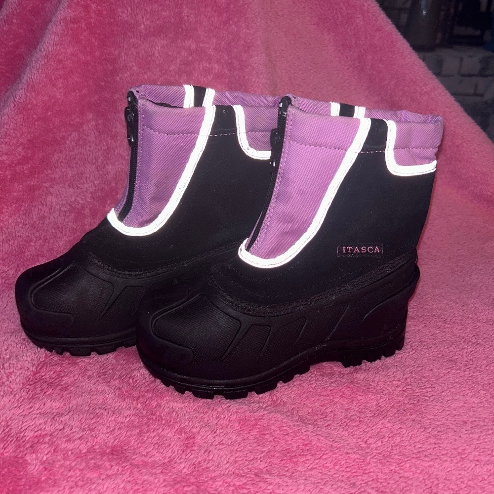 Girl Snow Boots Itasca size 12 Tod leather upper k50